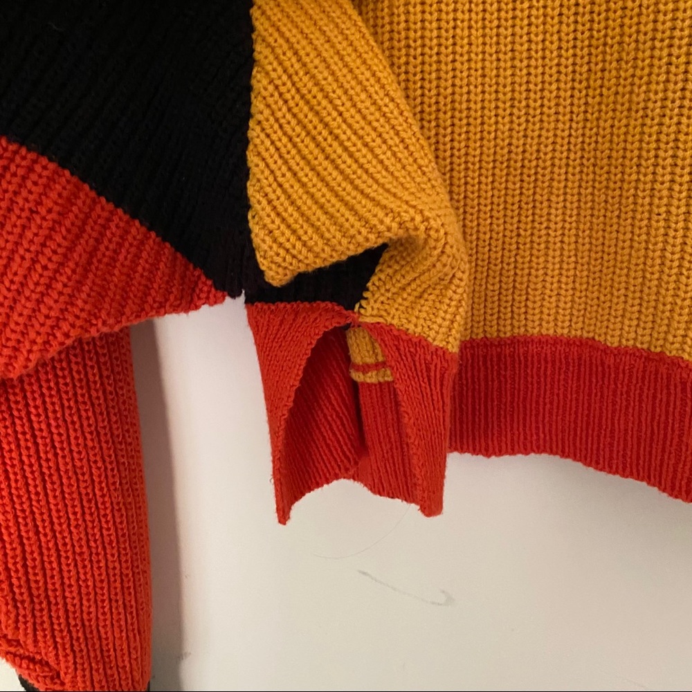 Ecoté Color Block Sweater - Picture 7 of 15